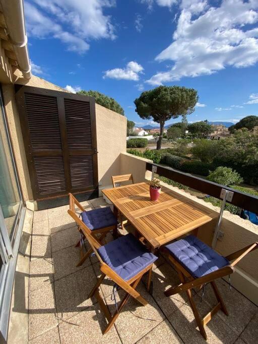 Grand Studio Entre Le Golf Et La Plage A 800M 생시프리앙 외부 사진